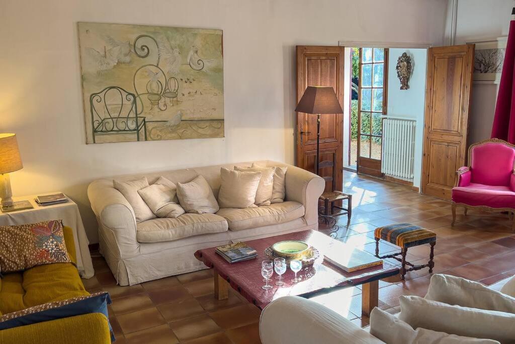 Villa Mas De Charme En Pleine Camargue Saint-Gilles  Exterior foto